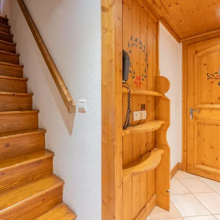 Apartment Le Cristal - Grands Montets 18 - Happy Chamonix