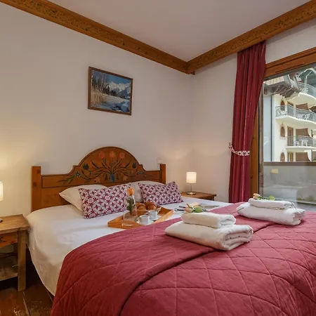 Le Cristal Gm18 Mountain View, Pool & Parking - Happy Rentals * Chamonix