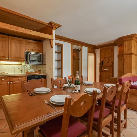 Le Cristal Gm18 Mountain View, Pool & Parking - Happy Rentals Apartman Chamonix