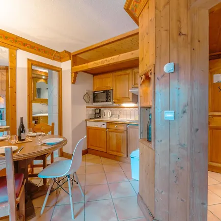 Apartman Le Cristal Gm18 Mountain View, Pool & Parking - Happy Rentals