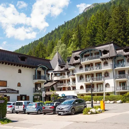 Le Cristal Gm18 Mountain View, Pool & Parking - Happy